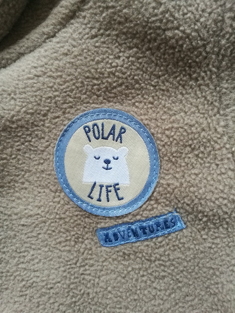 Zdjęcie oferty: Bluza z kapturem r. 68 polar nowa bez metki