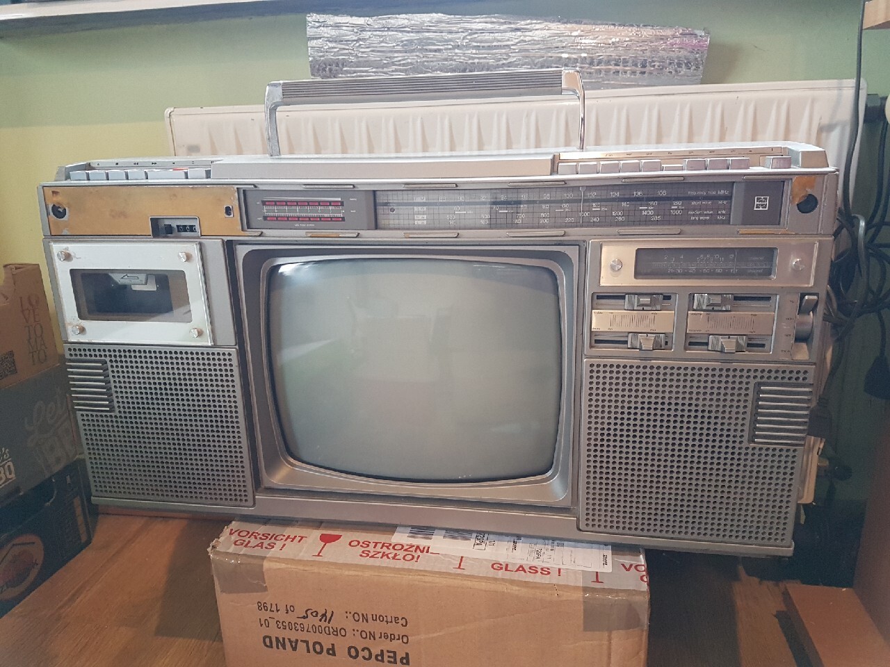 Panasonic TR - 1200S telewizor radio kaseta | Wejherowo | Licytacja na ...