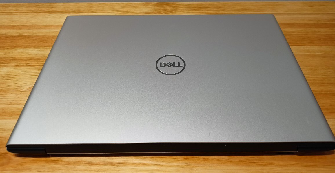 Zdjęcie oferty: Laptop Dell Vostro 5471 i5-8250u 1,6 GHz RAM 8 GB