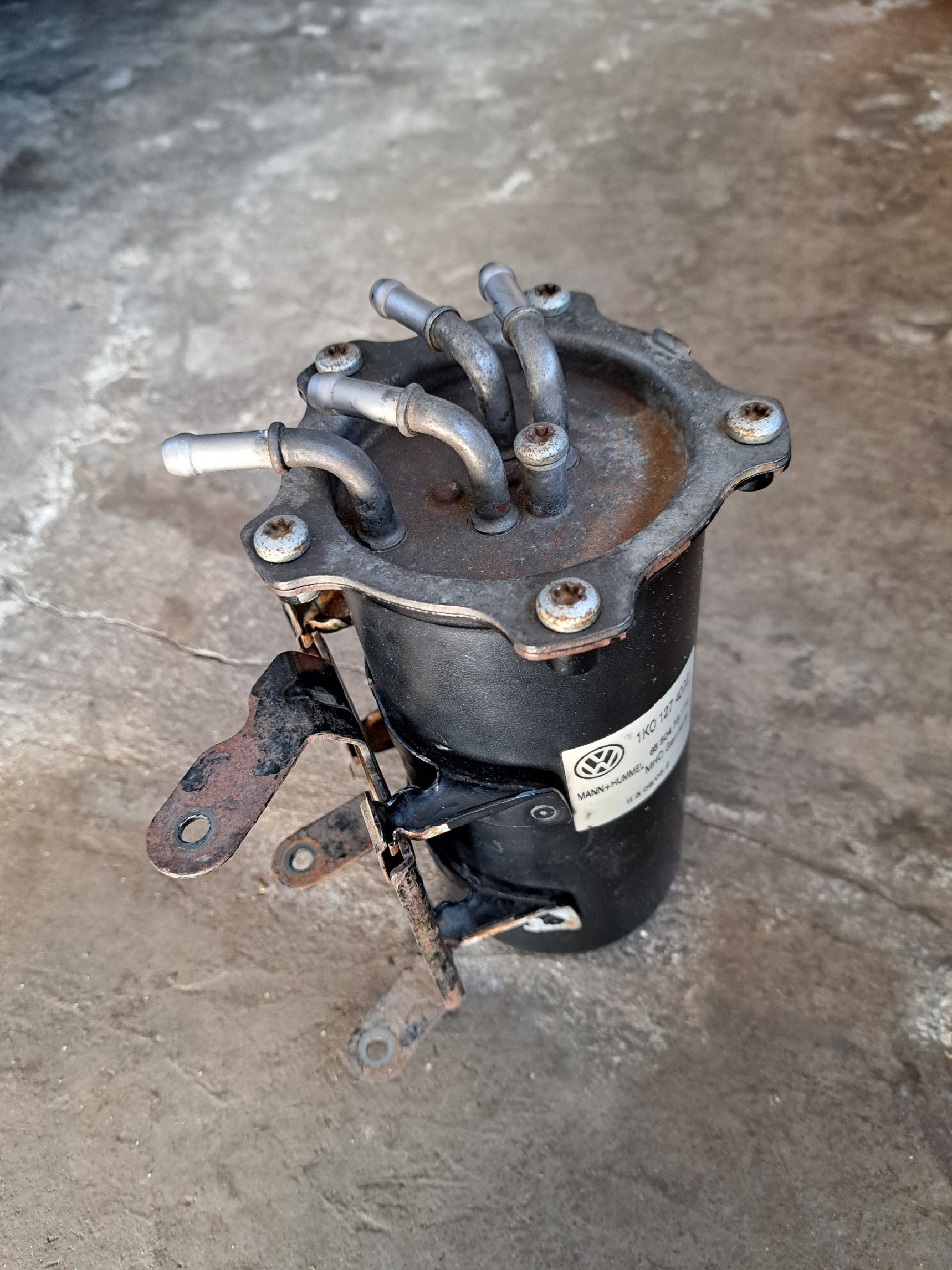 КОРПУС ФІЛЬТРА ПАЛИВА 1K0127400E (VW,AUDI,SKODA,SEAT) 