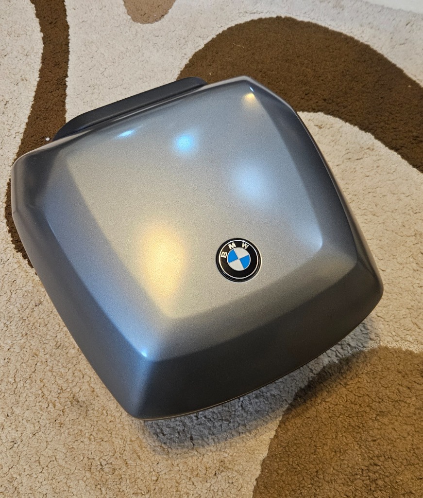 s1000xr top case