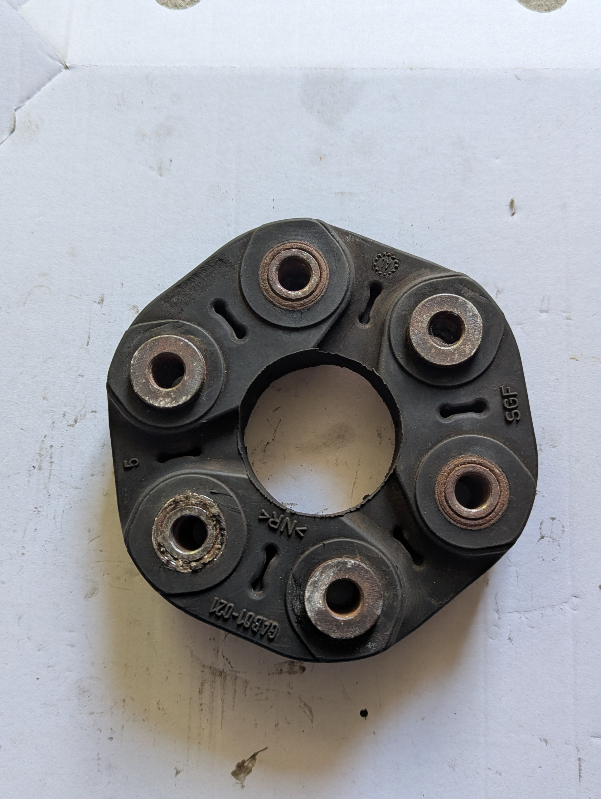 BMW E60 E70 E81 E84 E87 E90 F10 ШАРНИР СОЕДИНИТЕЛЬ ГИБКИЙ ВАЛА 26117527392 