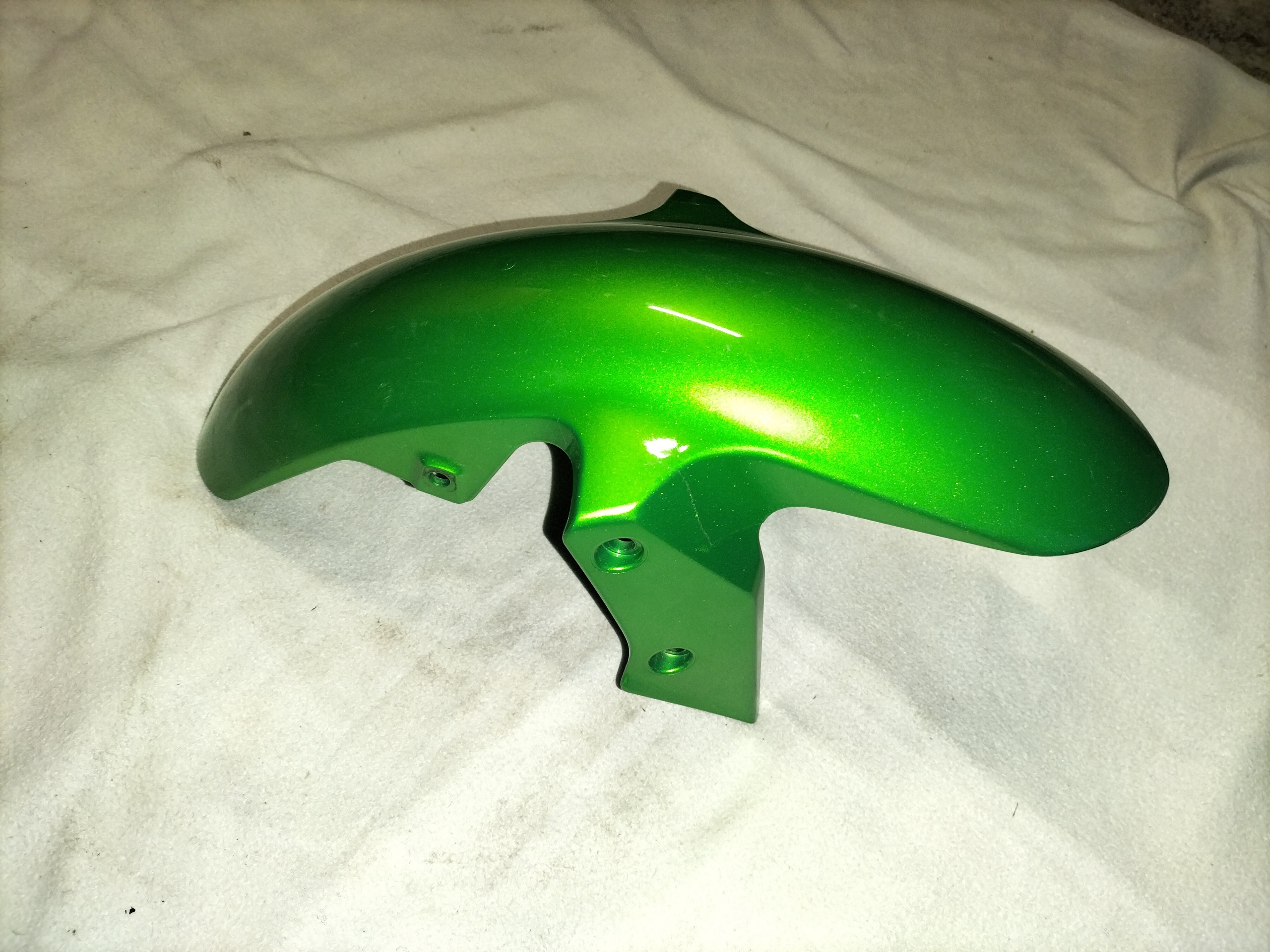 КРИЛО ПЕРІД KAWASAKI 125,300, 35004-0331 