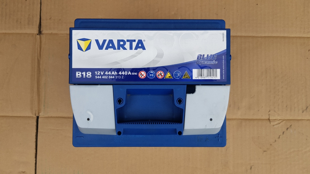 Akumulator VARTA B18 12V 44Ah 440A Bosch jak nowy, Chorzów