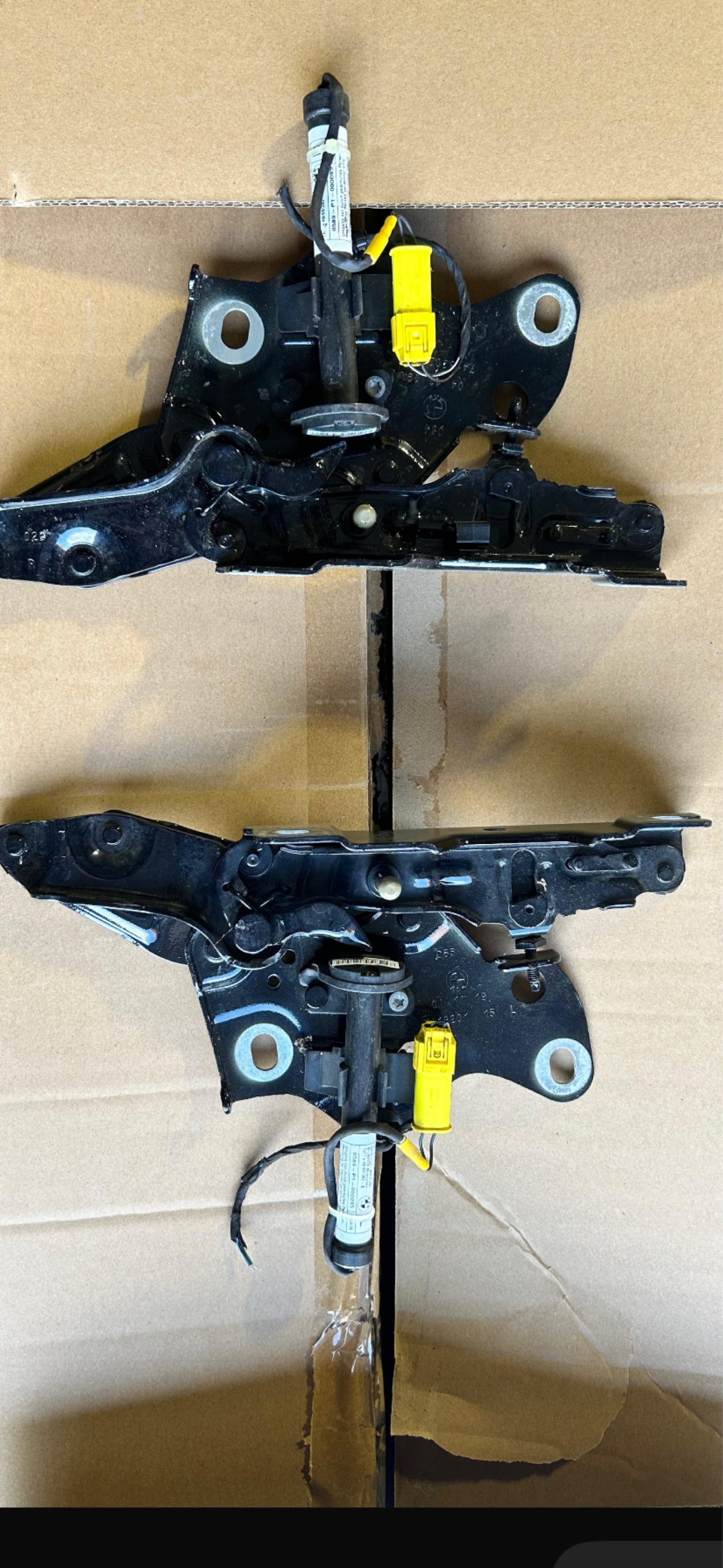ЗАВІСИ КАПОТУ BMW X5 X6 G05 G06 7418201 7418202 7418200 7418199 КОЛІР 475 