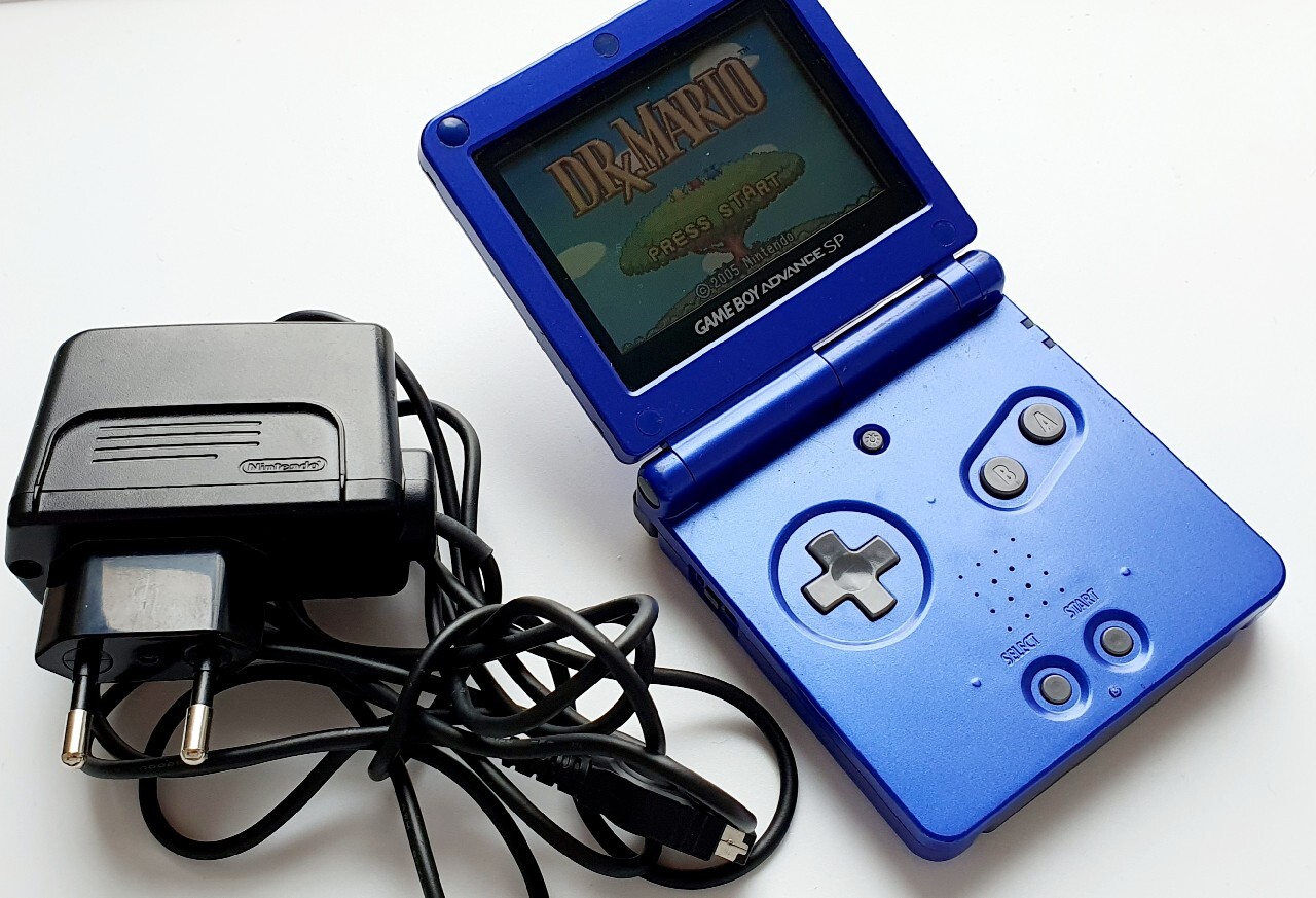 NINTENDO GAME BOY GAMEBOY ADVANCE SP + ZASILACZ Cieszyn Licytacja