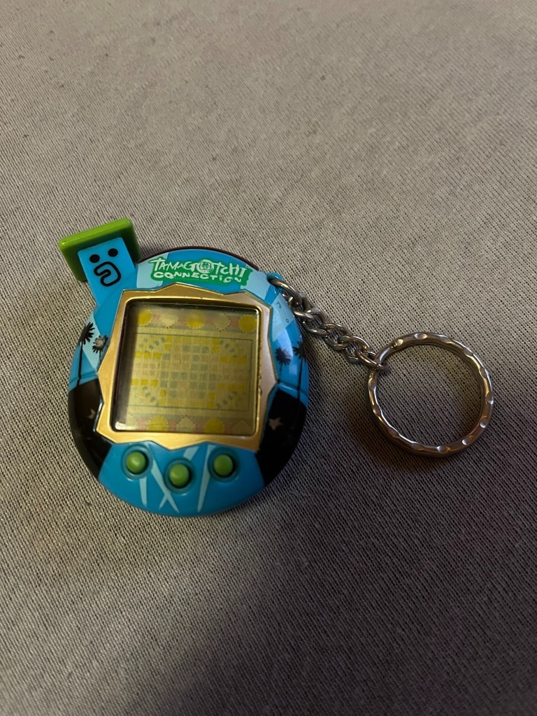 Tamagotchi V5.5 Familitchi Celebrity Hollywood Poraj Kup teraz na Allegro Lokalnie