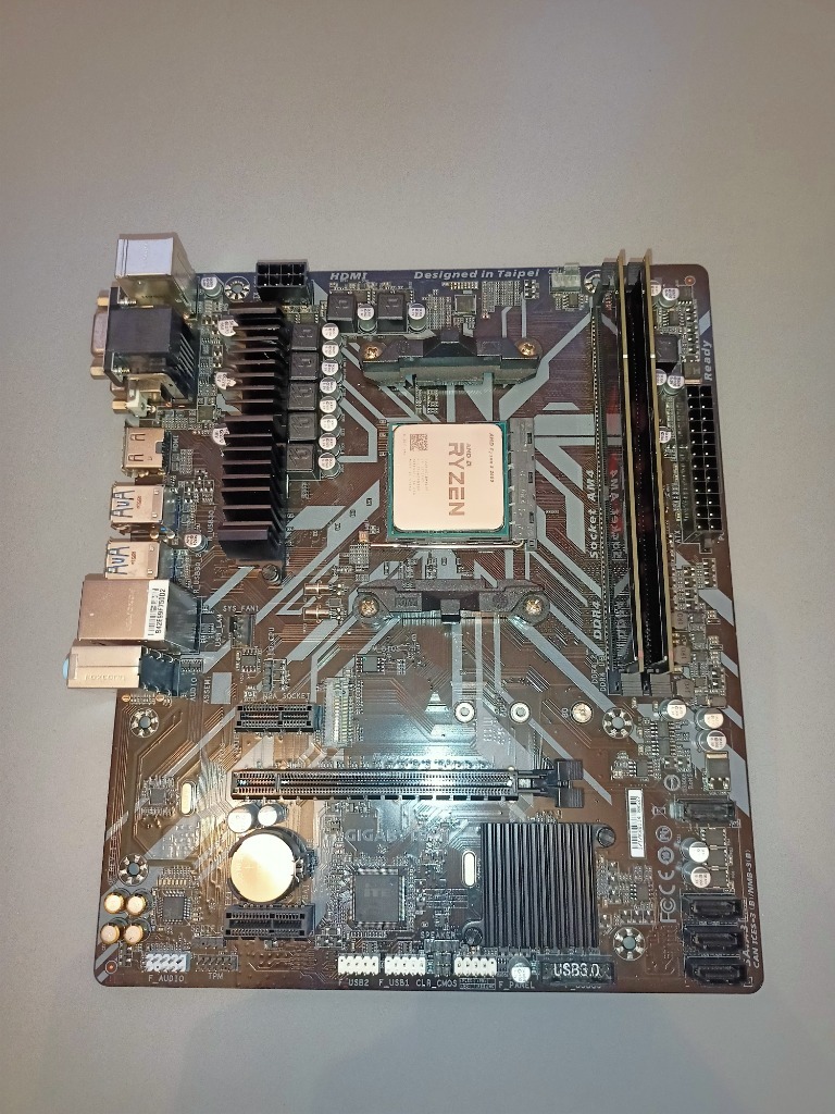 Gigabyte B450M S2H Ryzen 5 2600 ram16gb Jaworzno Kup teraz