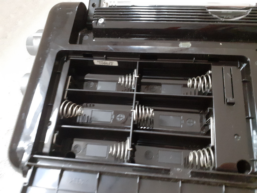 Radio SONY xdrs20 DAB na dzialke garazu lasu Bydgoszcz Licytacja