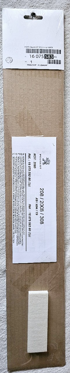 НАКЛАДКИ ДЕКОРАТИВНІ KPL.2 ШТУК PEUGEOT 208 , 2008 , 308 NR.KAT: 1607558380 