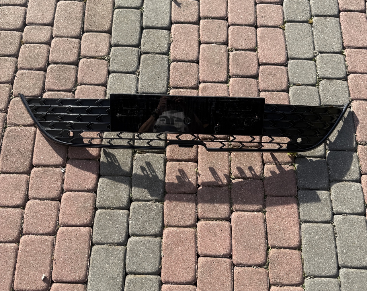 ВЕРХНЯ РЕШІТКА БАМПЕРА ПЕРЕДНЬОГО TOYOTA COROLLA E21 РЕСТАЙЛ 53112-02E20 