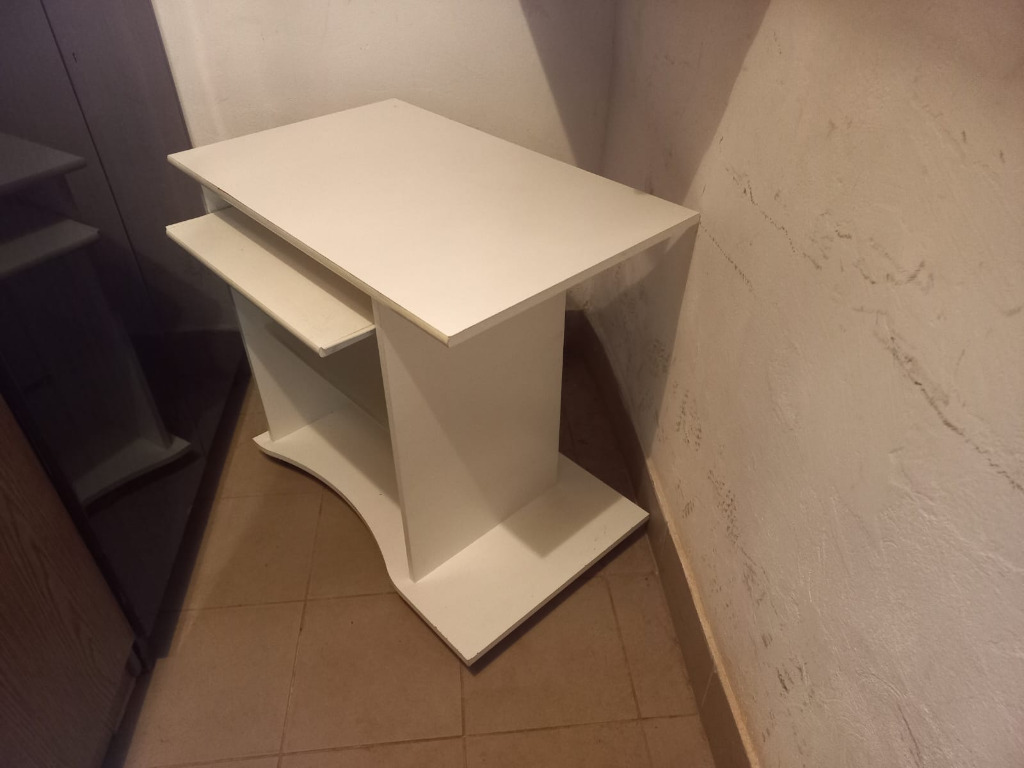 biurko-bia-e-1-20-x-60-cm-bytom-kup-teraz-na-allegro-lokalnie