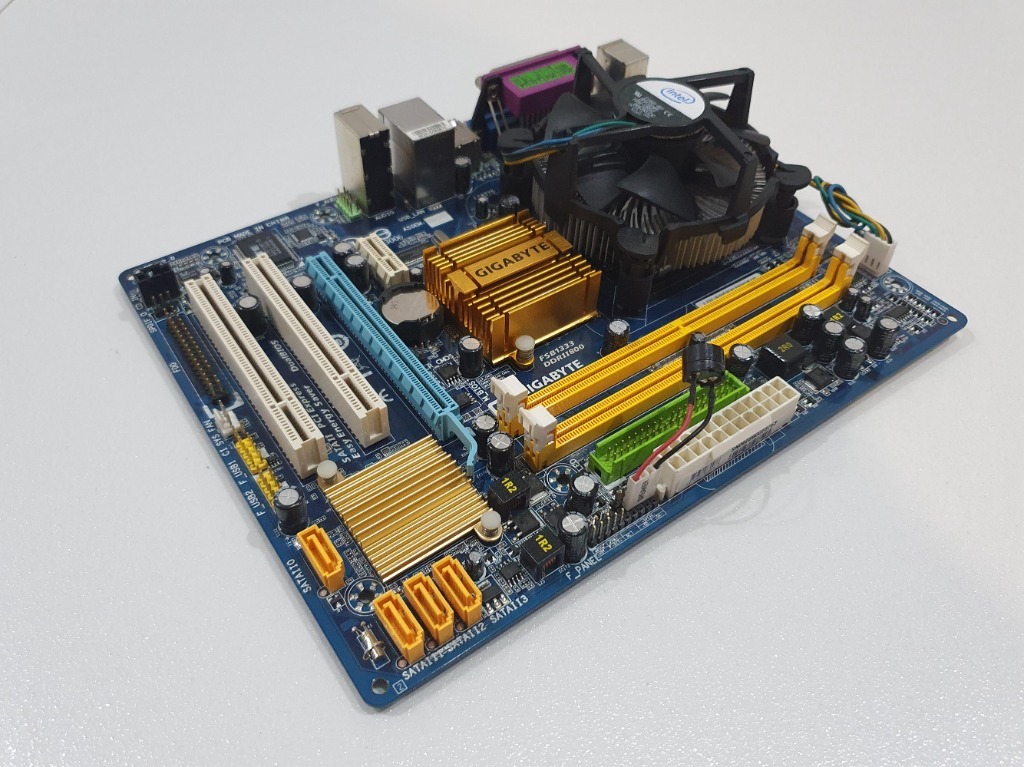 Plyta Glowna Gigabyte Ga G31m Es2l Procesor E5300 Kup Teraz Za 31 00 Zl Stalowa Wola Allegro Lokalnie