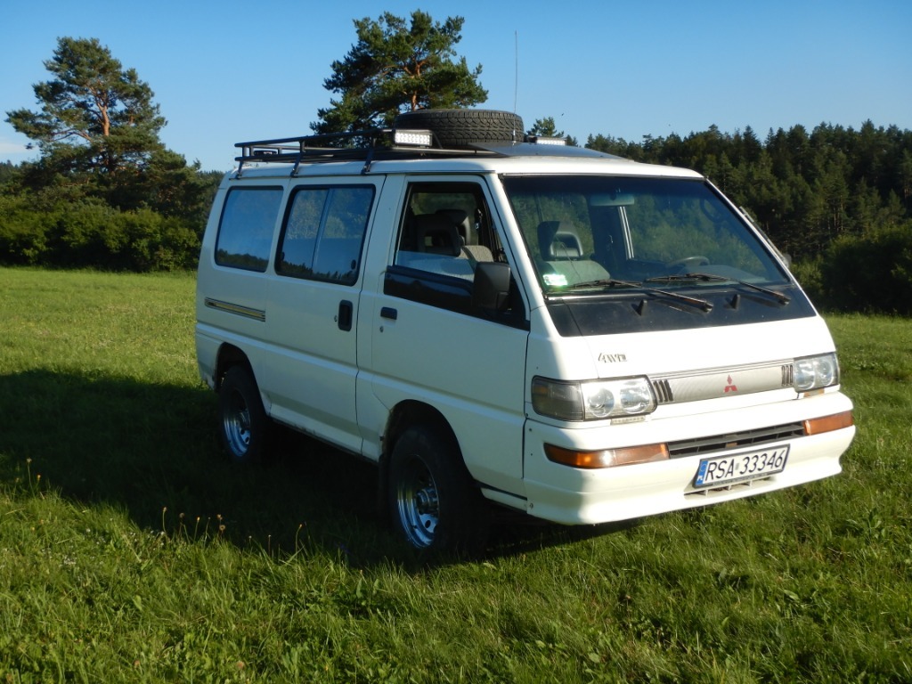 Mitsubishi l300 4wd