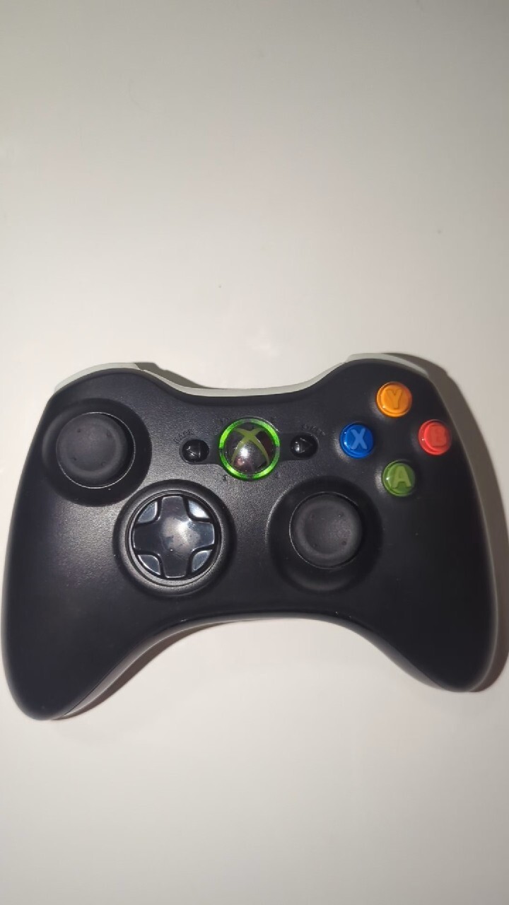 Pad xbox 360 czarny Lublin Licytacja na Allegro Lokalnie