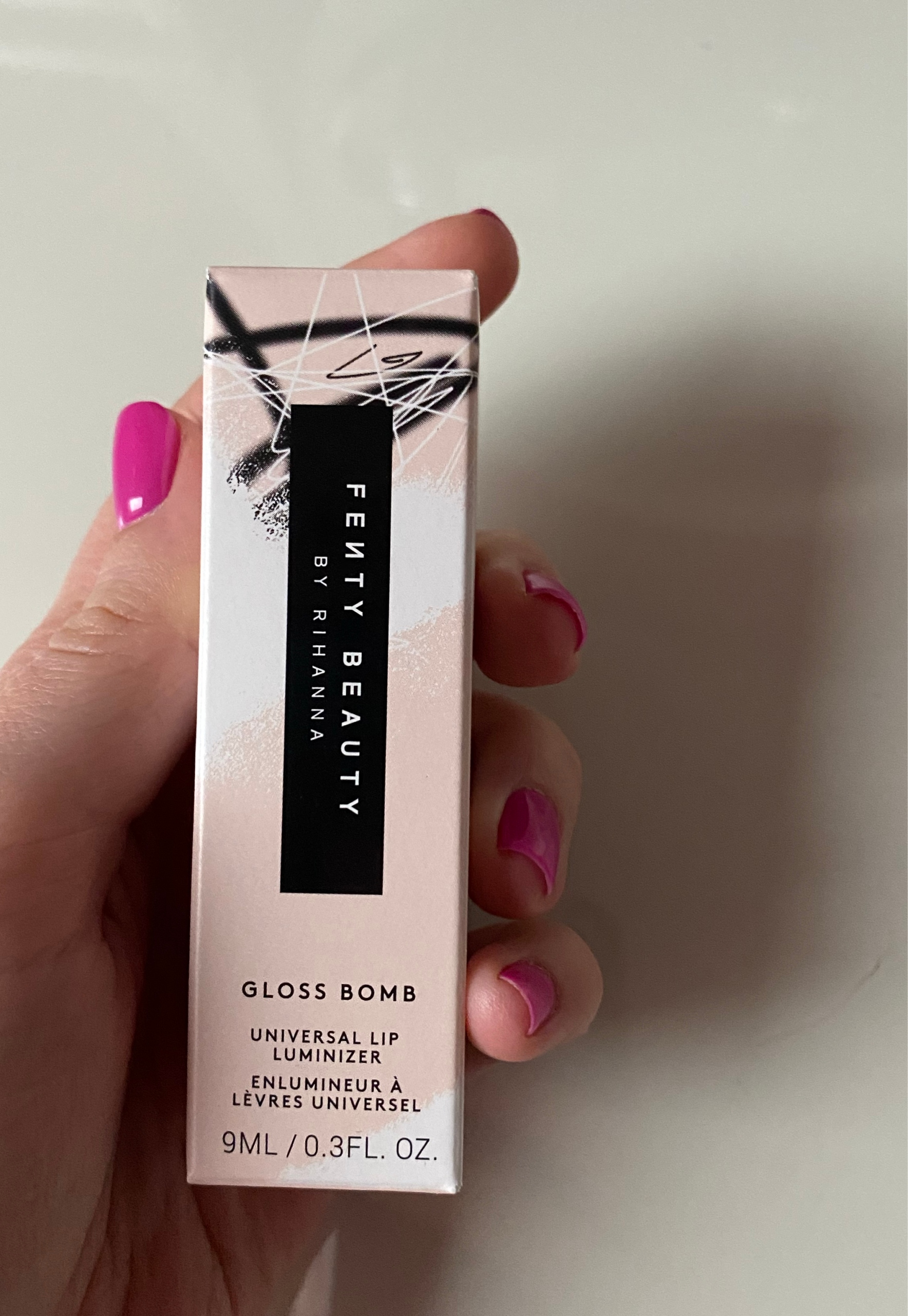 Fenty Beauty Gloss Bomb Sweet Mouth Blyszczyk Nowy Kup Teraz Za 55 00 Zl Warszawa Allegro Lokalnie