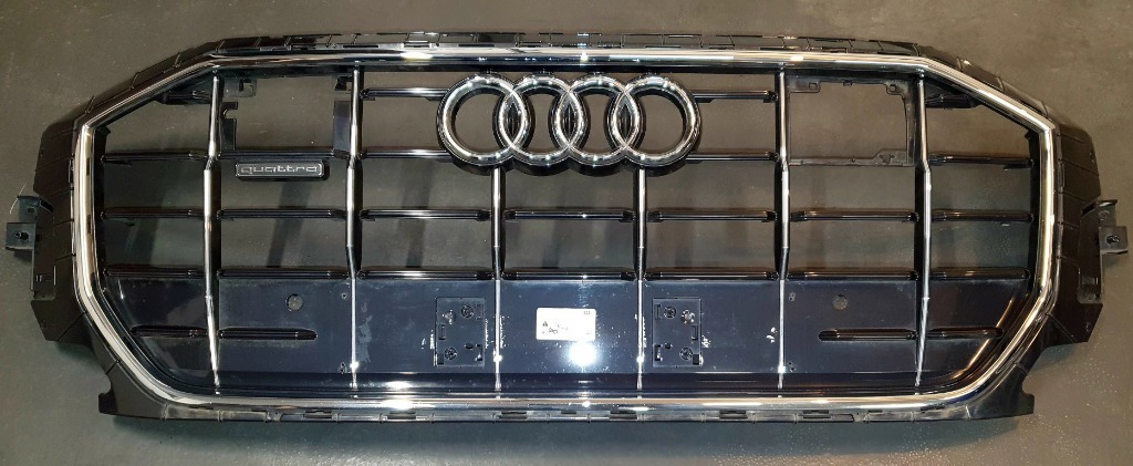 Zdjęcie oferty: Audi q8 atrapa przód grill s-line