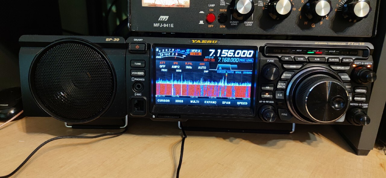 Transceiver Yaesu FTDX10 + głośnik SP30 BielskoBiała Ogłoszenie