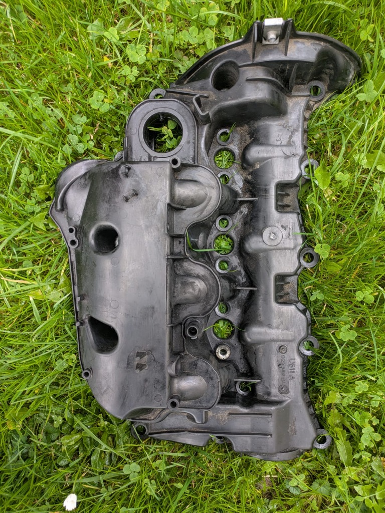 9X2Q9424FE КРИШКА КЛАПАНІВ ПРАВА JAGUAR LAND ROVER RANGE AMAROK TDV6 