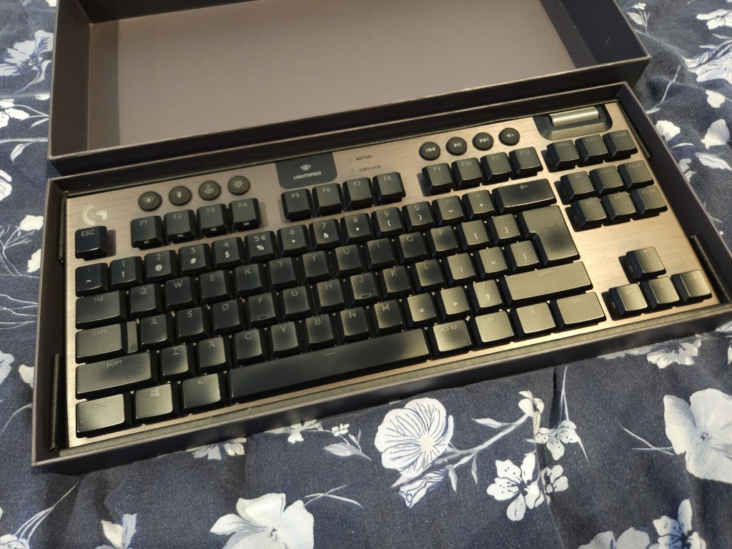 Klawiatura Logitech G915 TKL Lightspeed Linear Red US Intl RTY | Łódź ...