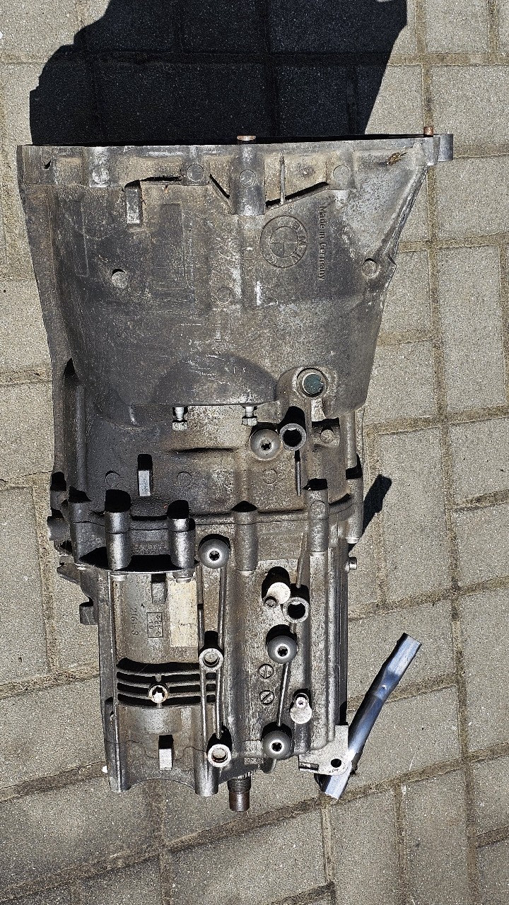 КОРОБКА ПЕРЕДАЧ МЕХАНІКА / МЕХАНІЧНА ZF 2.0D 1069401018 