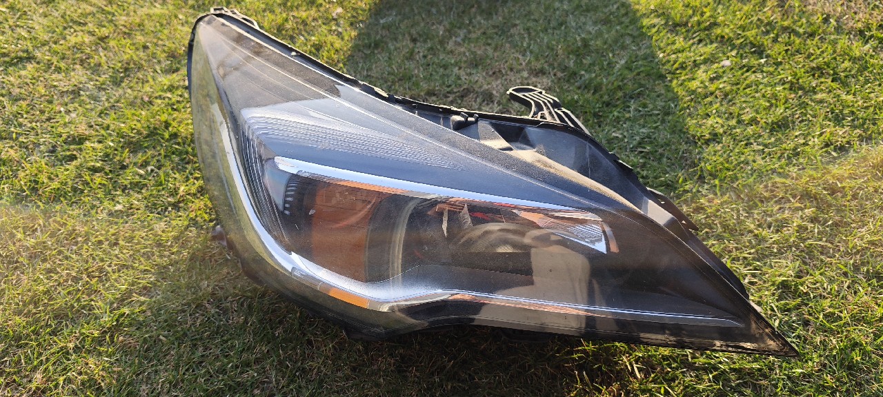 ФАРА OPEL ASTRA 39111144 