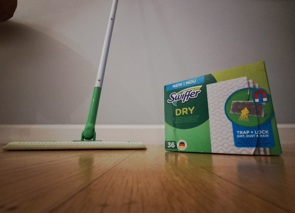 Mop Swiffer + zestaw wkładów Warszawa Kup teraz na Allegro Lokalnie