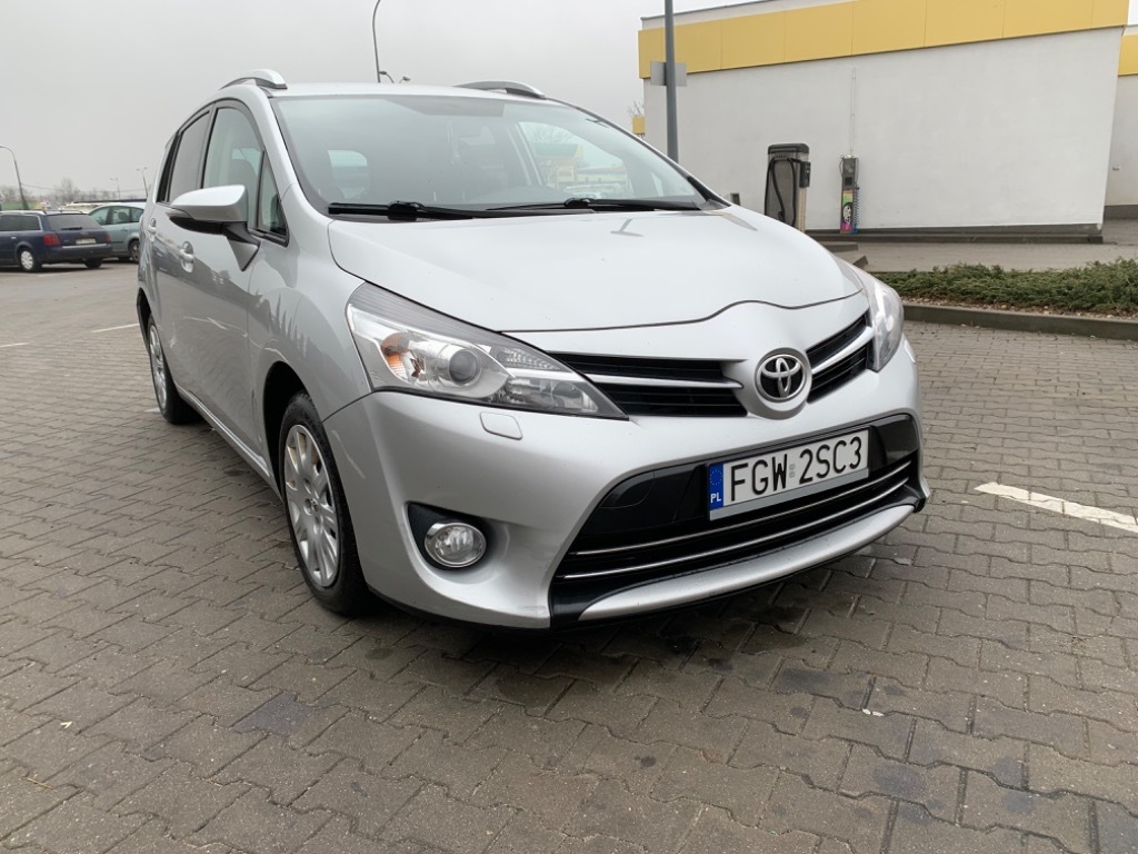 Toyota Verso Cena 35900,00 zł Janczewo Allegro Lokalnie