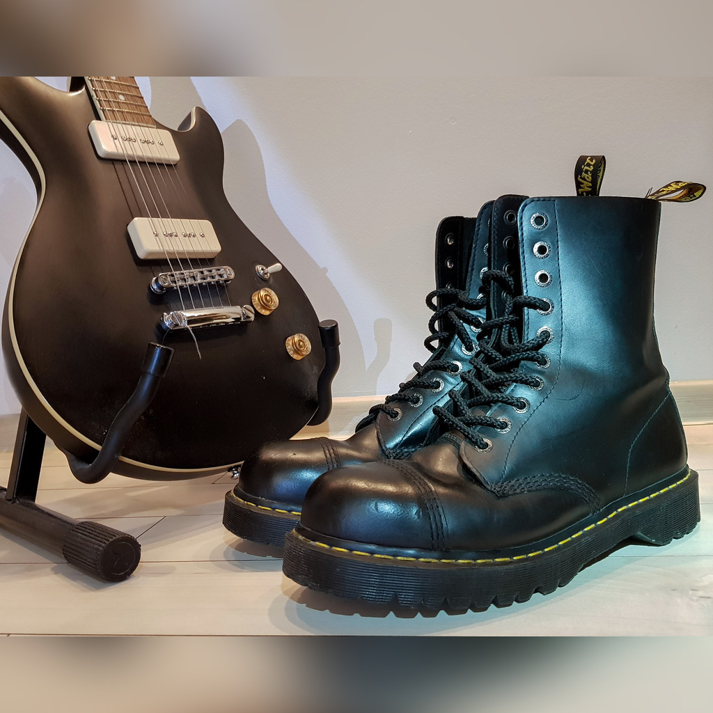 Doc martens cheap 8761