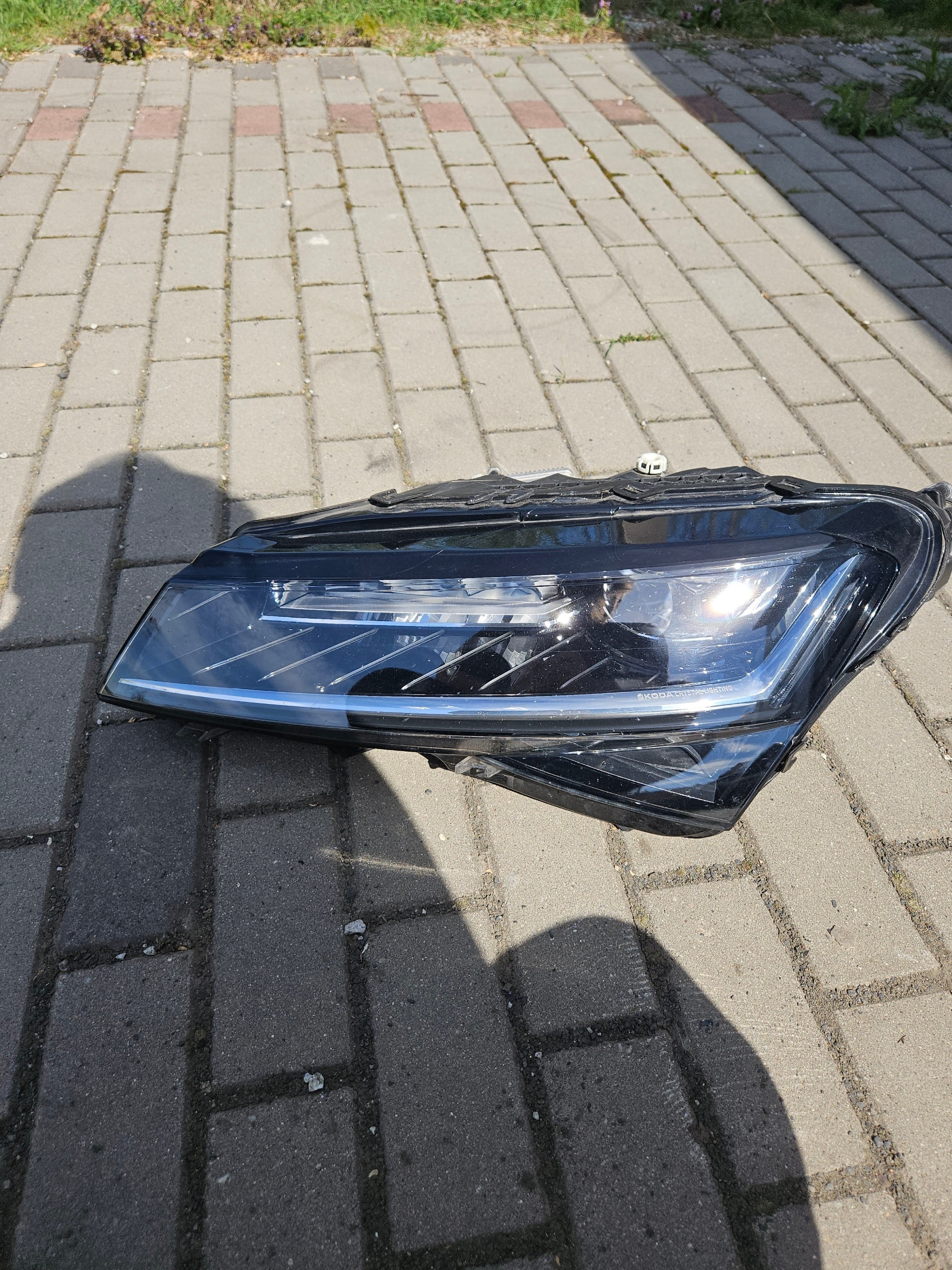 ФАРА ПРАВА ПОВНИЙ СВІТЛОДІОДНІ MATRIX SKODA SUPERB 3 3 РЕСТАЙЛ 3V1941015D КОМПЛЕКТНА 