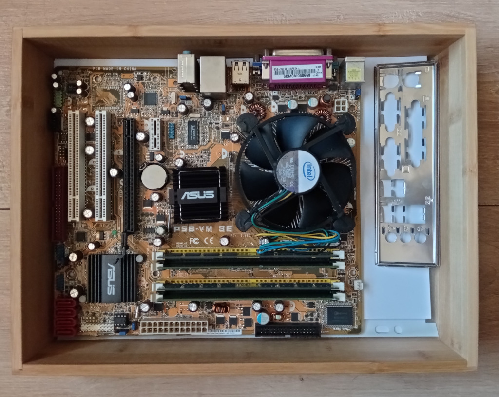 Płyta główna ASUS P58-VM SE, 4GB RAM, C2D E8400 | Poznań | Kup teraz na ...