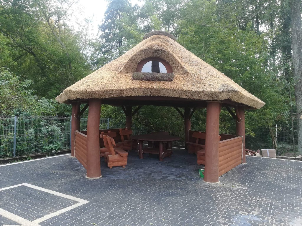 Altana z Bali kryta Strzecha Trzcina | Częstochowa | Ogłoszenie na ...