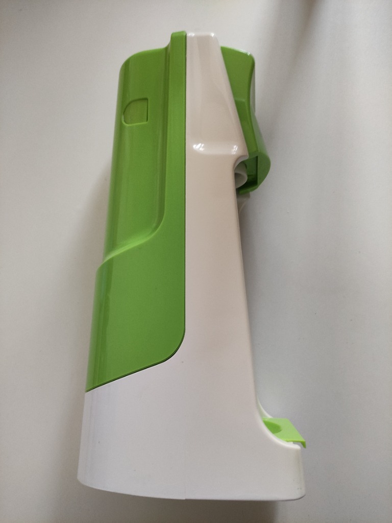 Saturator SodaStream C100 + butelka (bez zakretki) Słubice