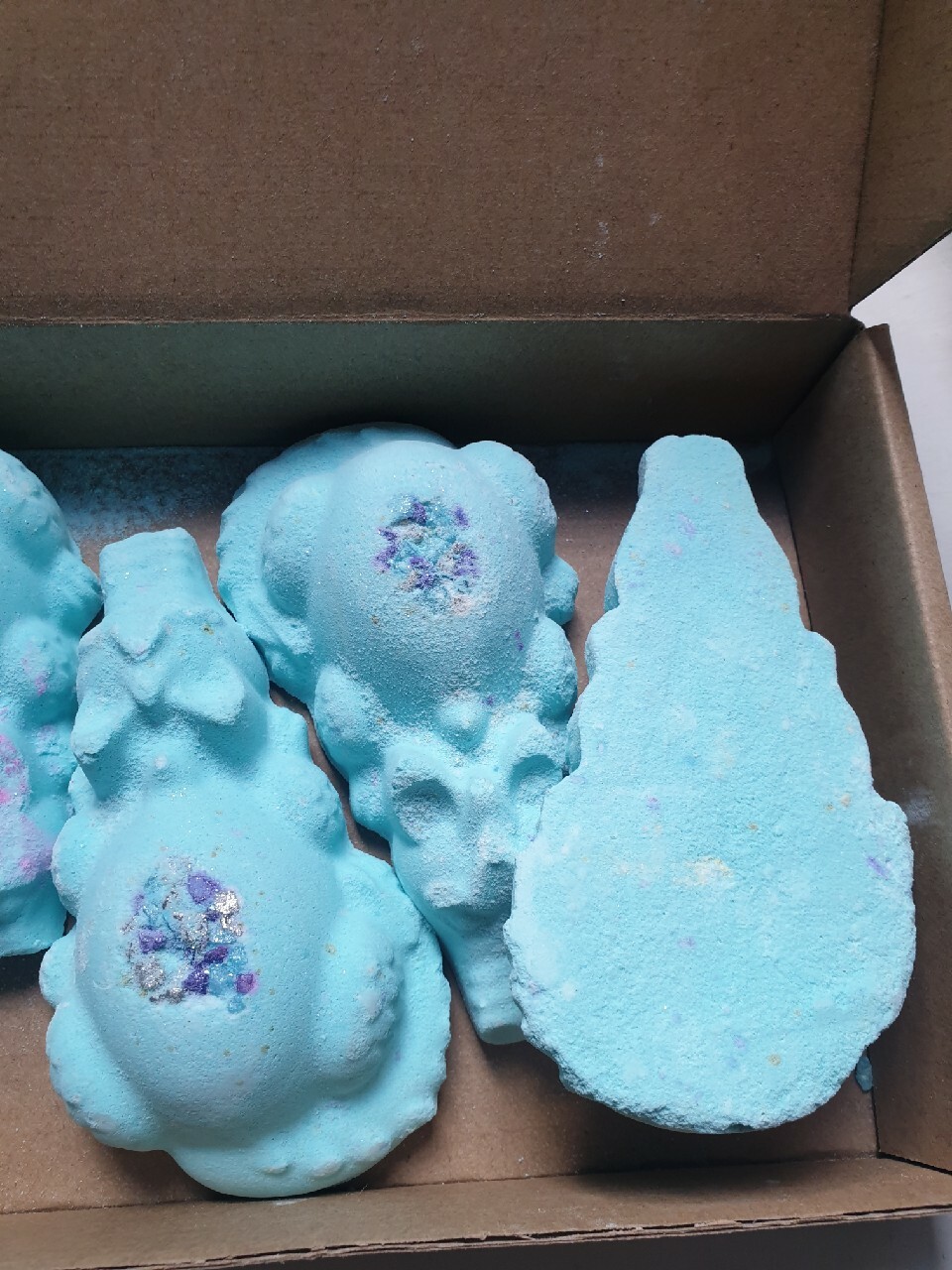 LUSH Snow Dragon bath bomb 1szt Łódź Kup teraz na Allegro Lokalnie