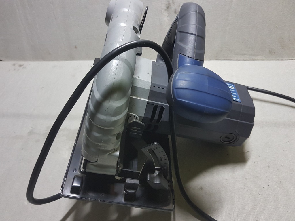 Pilarka ręczna Energer 1300W CIRCULAR SAW Swierklany Licytacja na