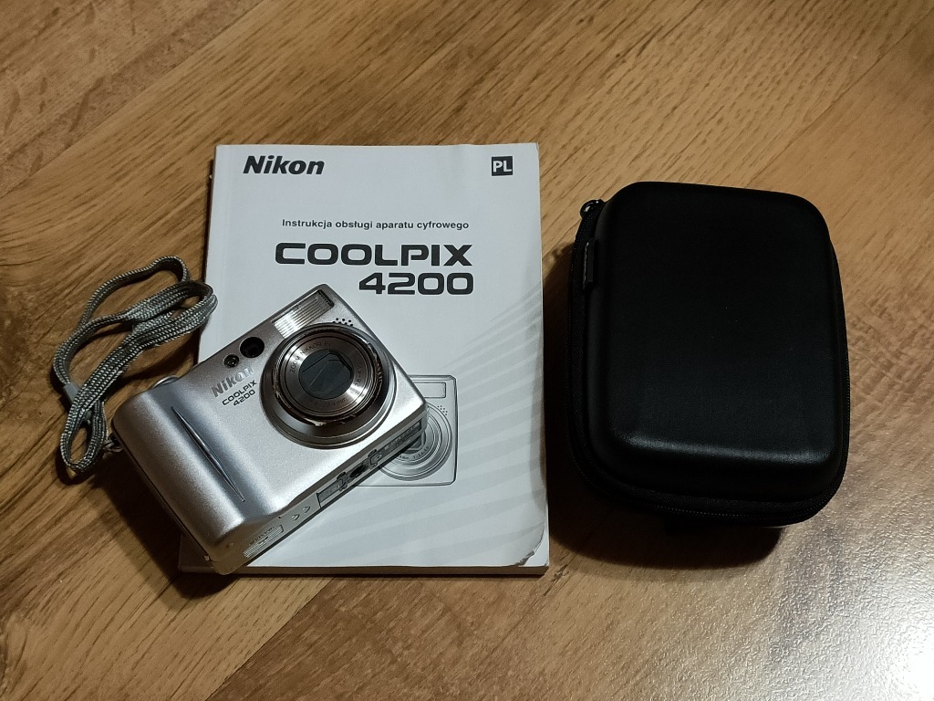 Aparat foto Alu Nikon Coolpix 4200 w fajnym stanie Sosnowiec Kup