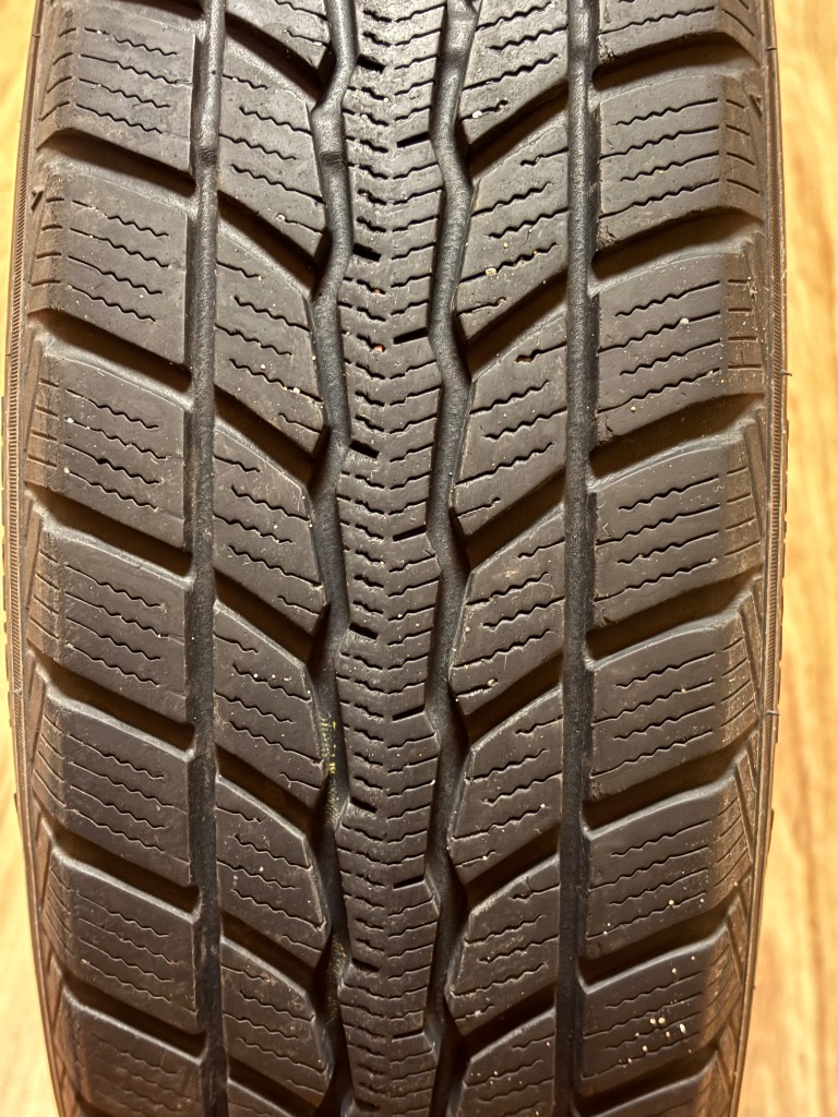 ВЖИВАНА ШИНА FALKEN EUROWINTER HS-435 155/70 R13 75Q M+S ЗИМОВА ZIMOWKA 