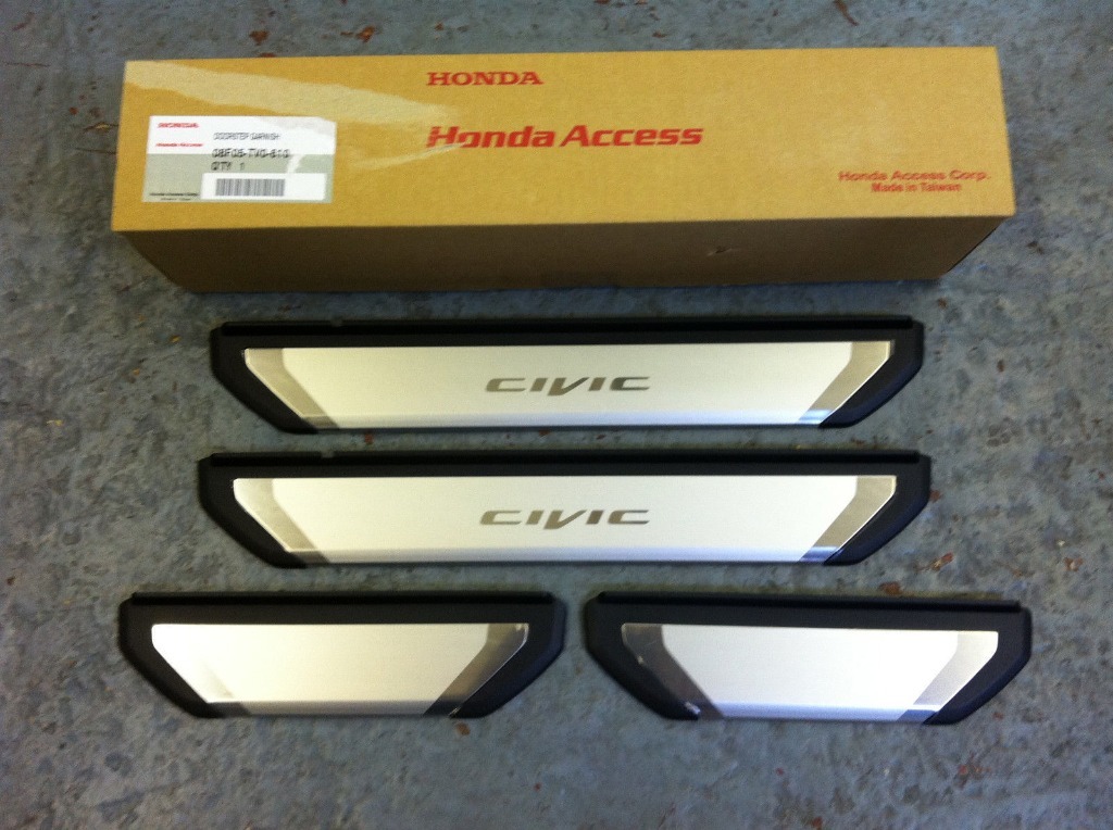 Nakładki progu ozdobne Honda Civic IX 08F05TV0610 | poznan | Kup