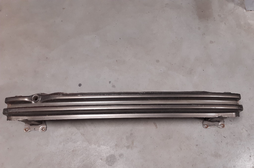 SEAT ATECA БАЛКА БАМПЕРА ЗАД 575807629 