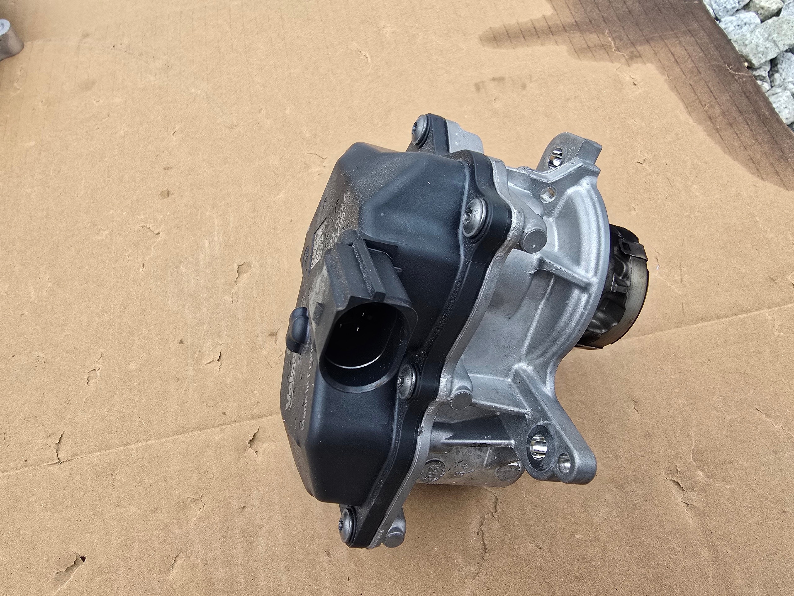 05L131501MV110 КЛАПАН ЕГР 