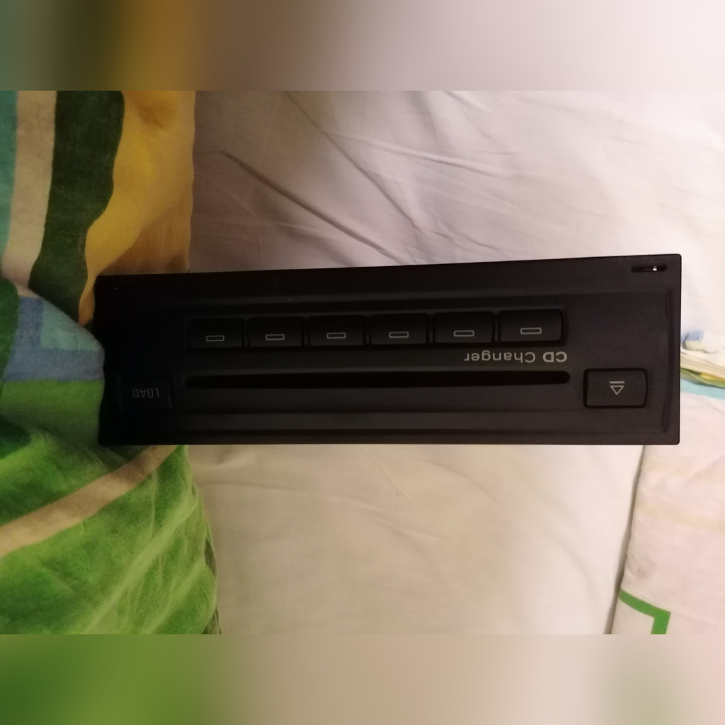 Zmieniarka Mp3 Audi A6c6 Lift 4e0910110c 4e0035110 Kup Teraz Za 149 00 Zl Jedlicze Allegro Lokalnie