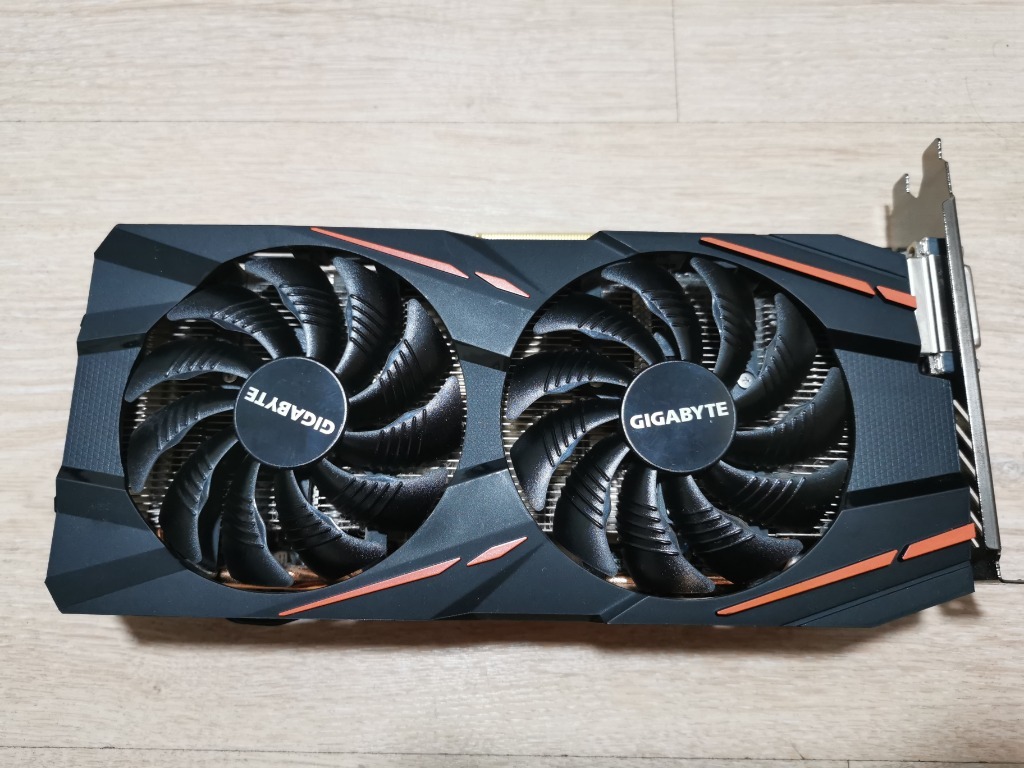 Radeon RX 570 Gigabyte 4GB | Skórzewo | Licytacja na Allegro Lokalnie