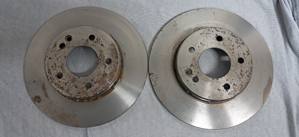 ДИСКИ ГАЛЬМІВНЕ ПЕРЕДНЯ ФІРМИ BOSCH DO MERCEDES C КЛАСС BD20 / 0986478262 