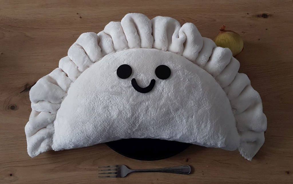 pluszowy-pier-g-handmade-poduszka-pierogi-wi-ta-rzesz-w-kup-teraz