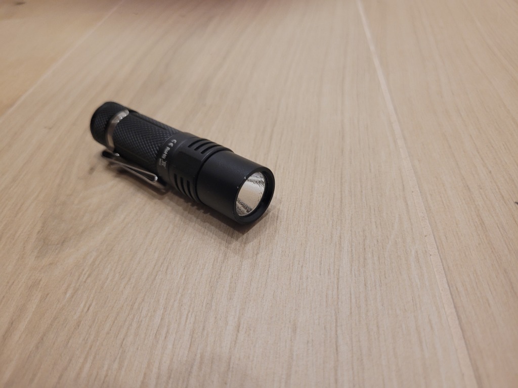 SOFIRN SP10 PRO – ЛІХТАРИК EDC 