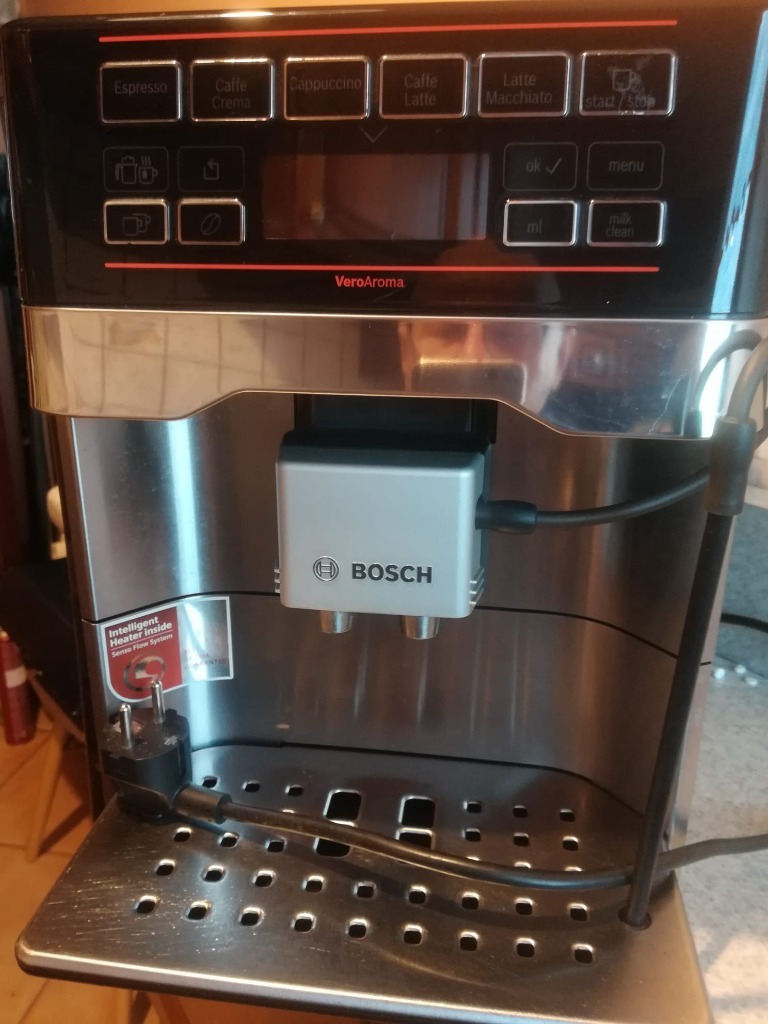 Ekspres ciśnieniowy Bosch VeroAroma 700 Katowice | Katowice | Licytacja ...