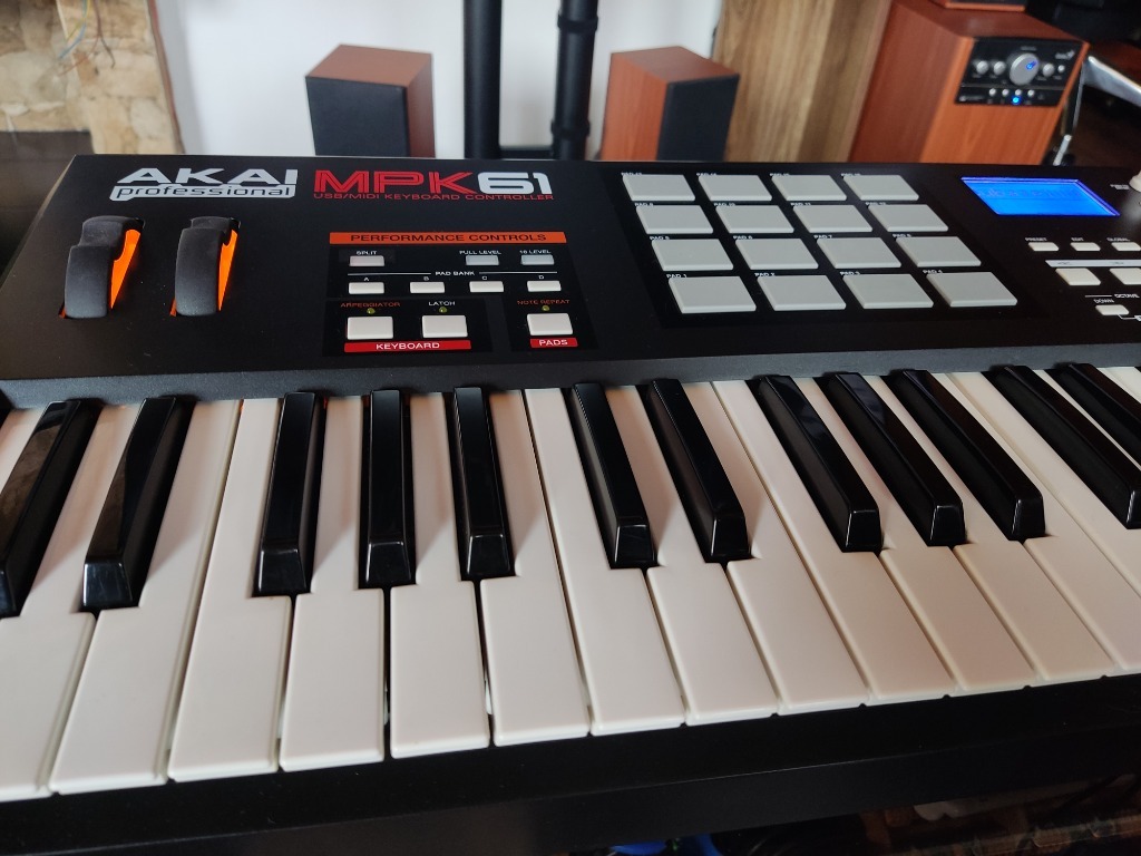 Kontroler klawisze MIDI AKAI MPK61 Professional Kraków Kup teraz na