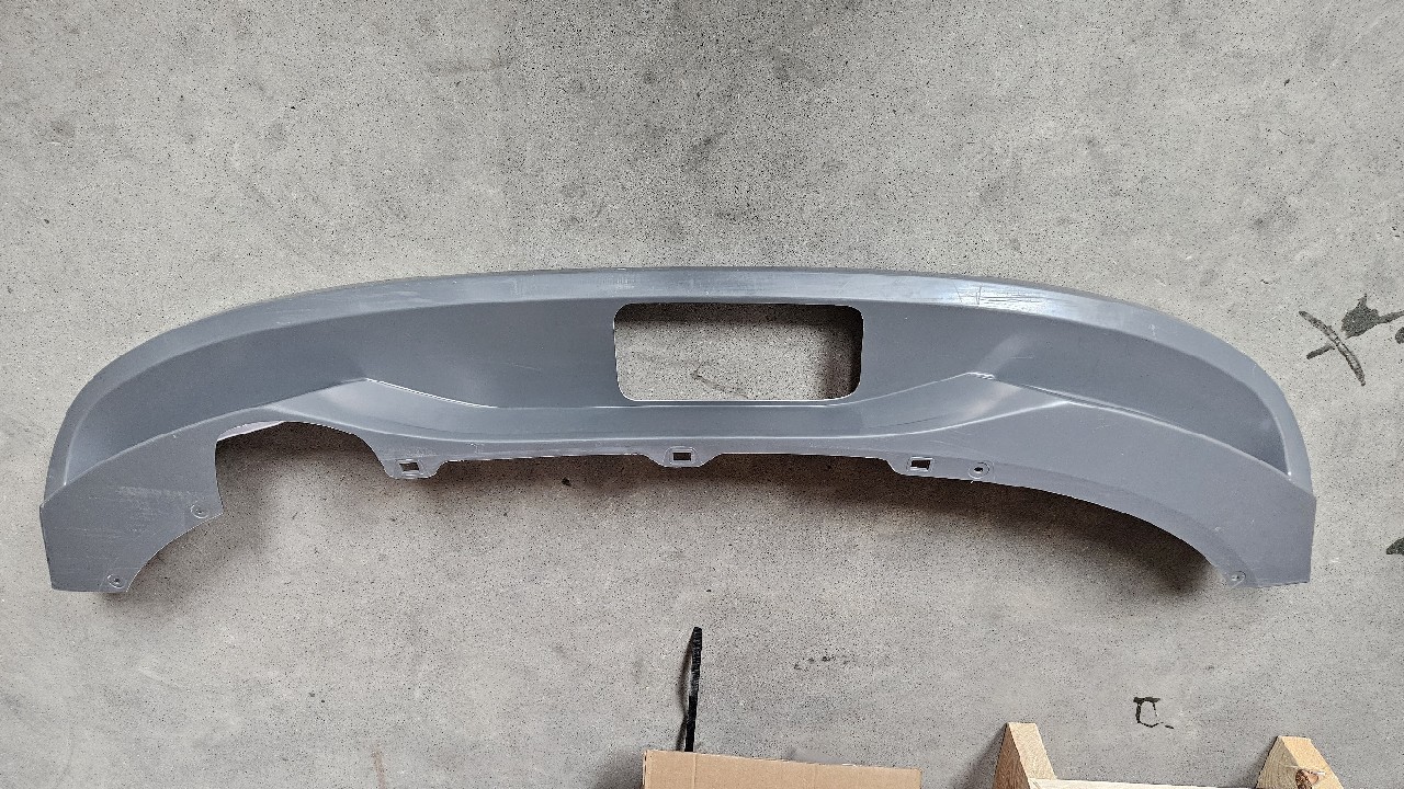 СПОЙЛЕР ДИФУЗОР БАМПЕРА ЗАД SKODA SCALA KAMIQ 657807521B 