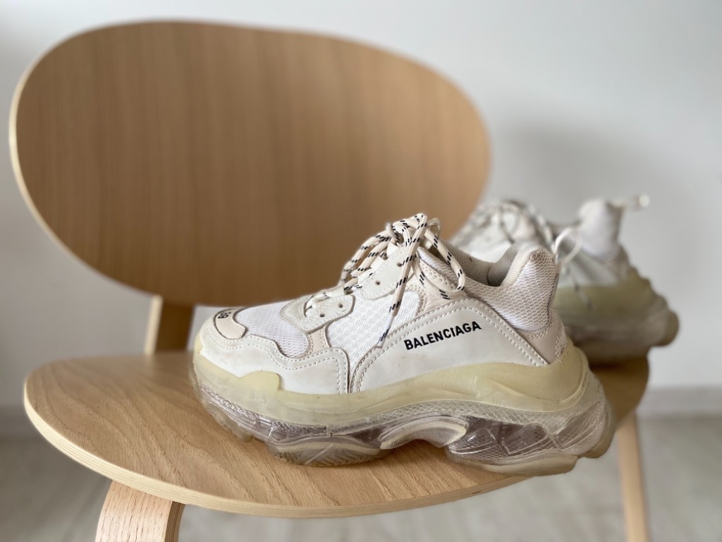 balenciaga triple s sole