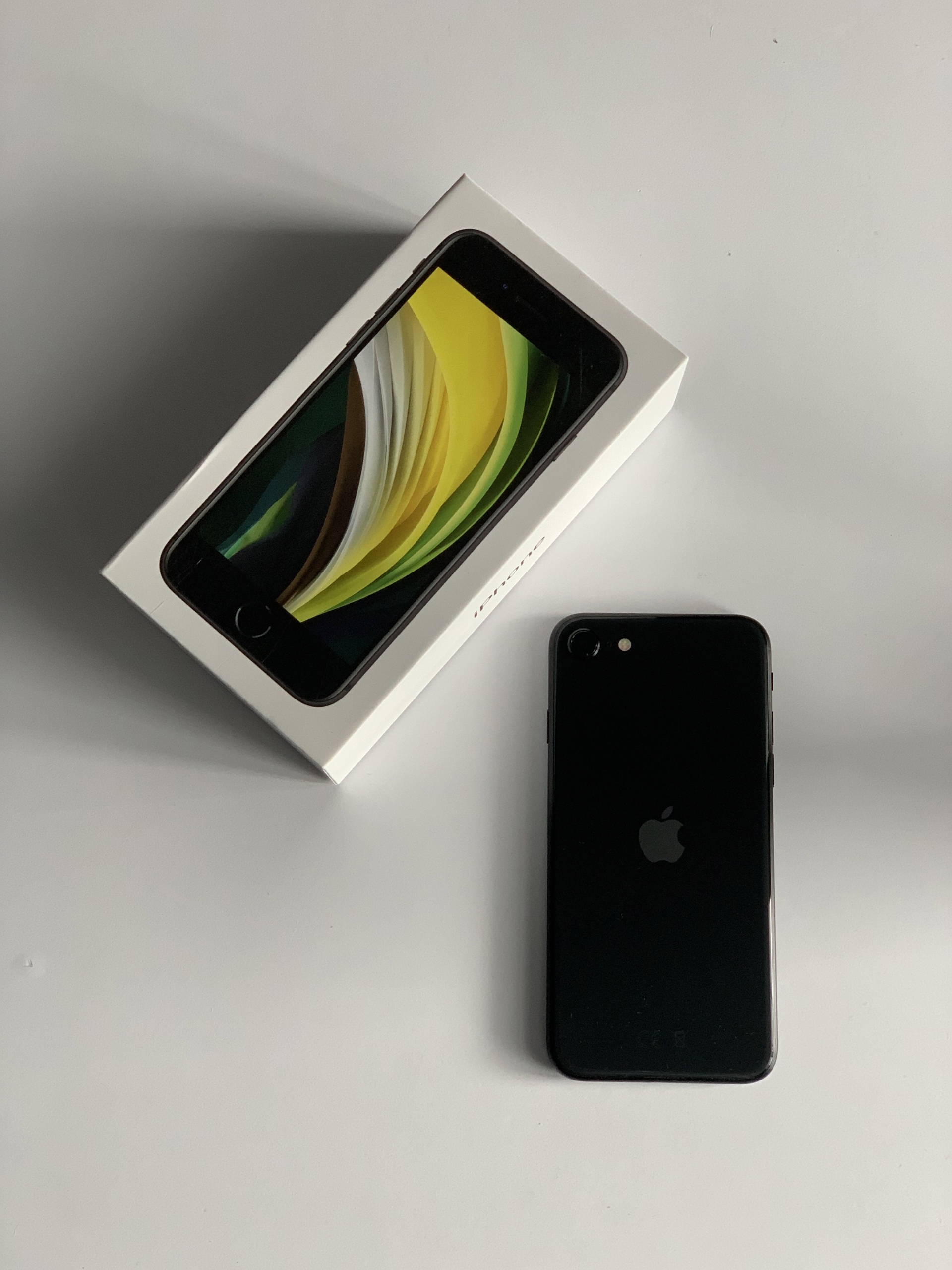 iPhone SE, Black 64 GB (2020) Konstantynów Łódzki Ogłoszenie na
